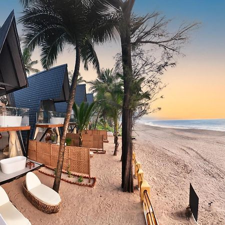 The Rose Goa Beach Resort Agonda Exterior foto