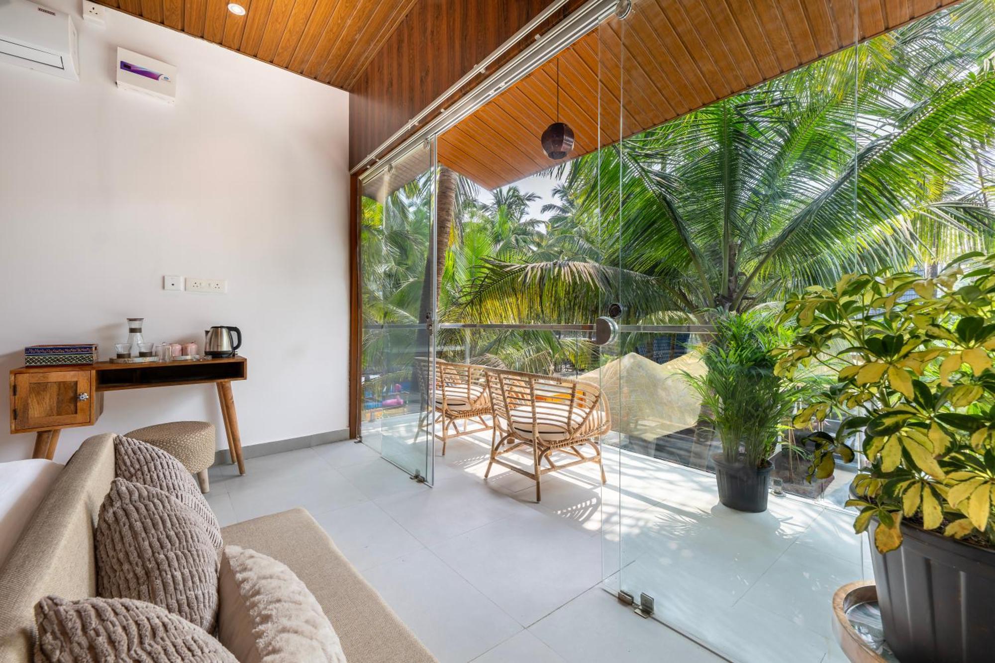 The Rose Goa Beach Resort Agonda Exterior foto